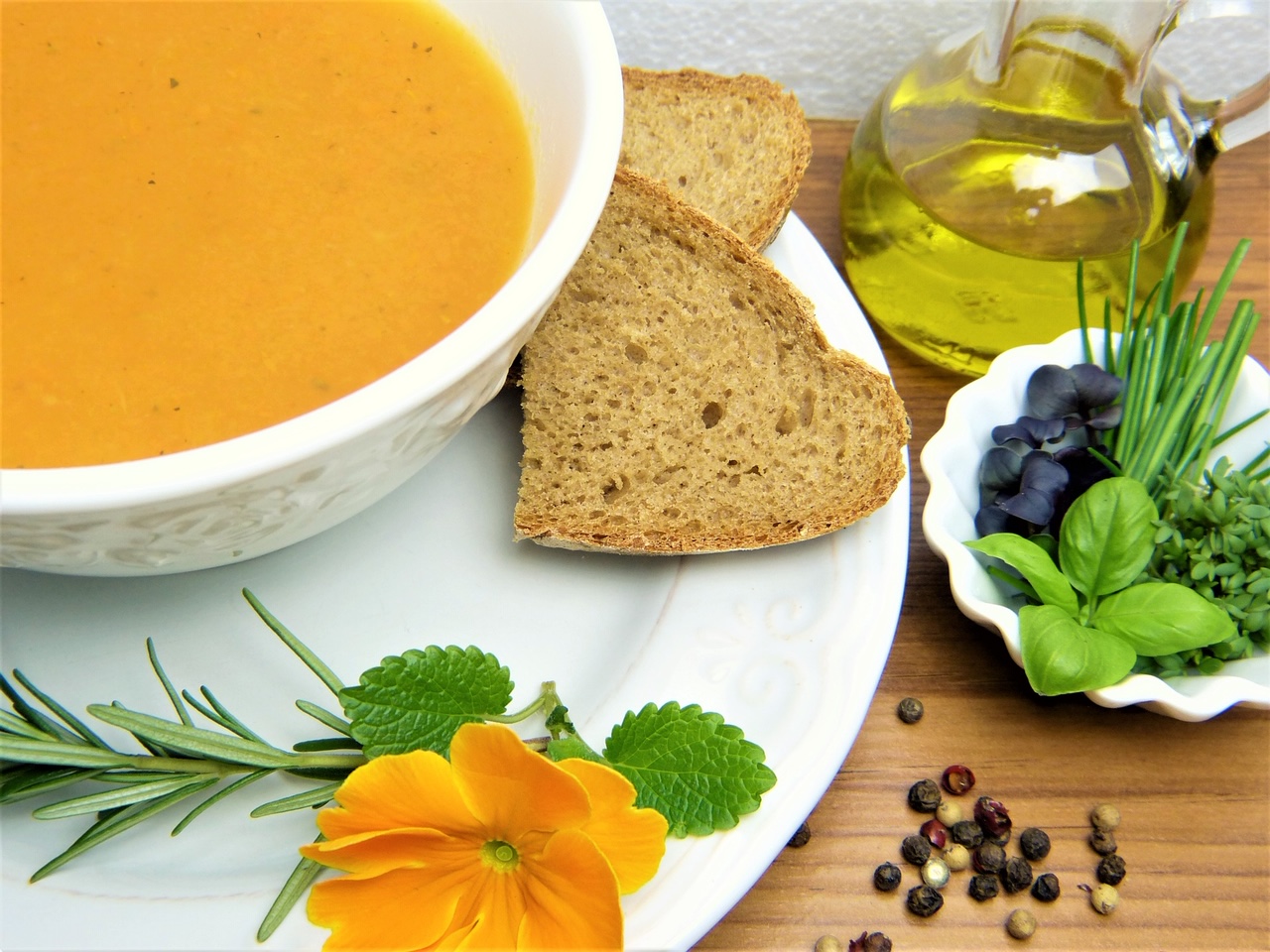 Yellow soup with beans and zucchini